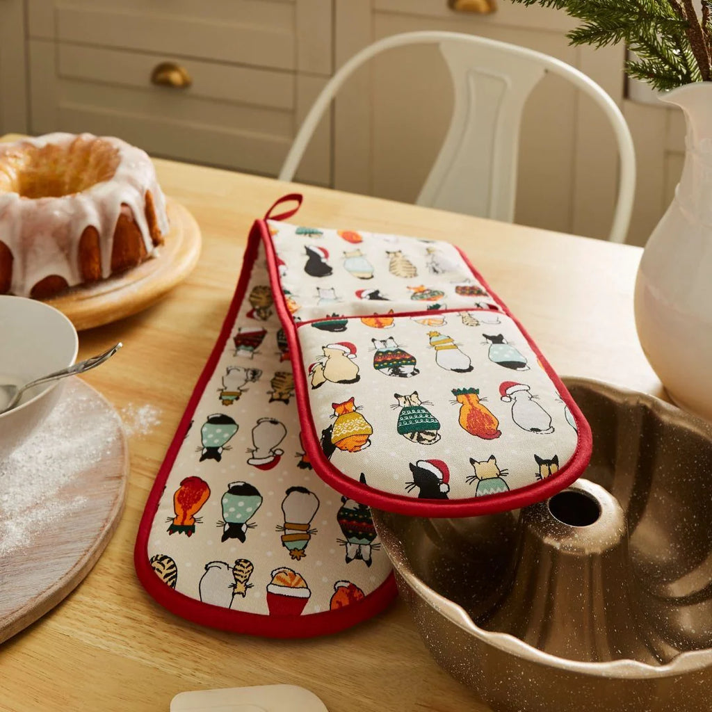 Ulster Weavers Christmas Cats in Waiting Double Oven Glove in Red/Cream