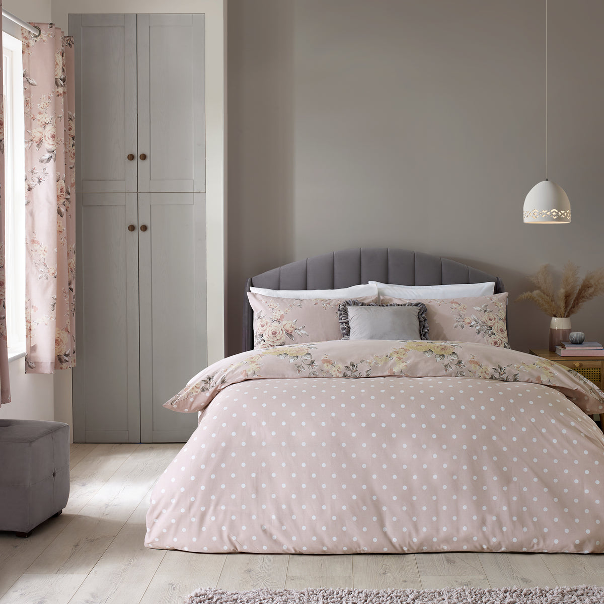 Catherine Lansfield Canterbury Floral Duvet Cover Set Blush Pink