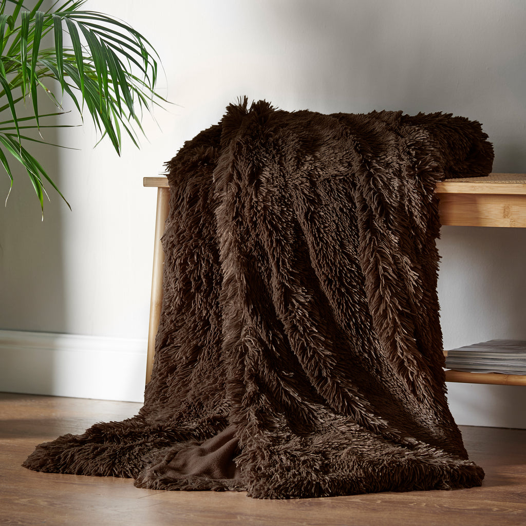 Catherine Lansfield Cuddly Deep Pile Faux Fur Blanket Throw Chocolate 150x200cm