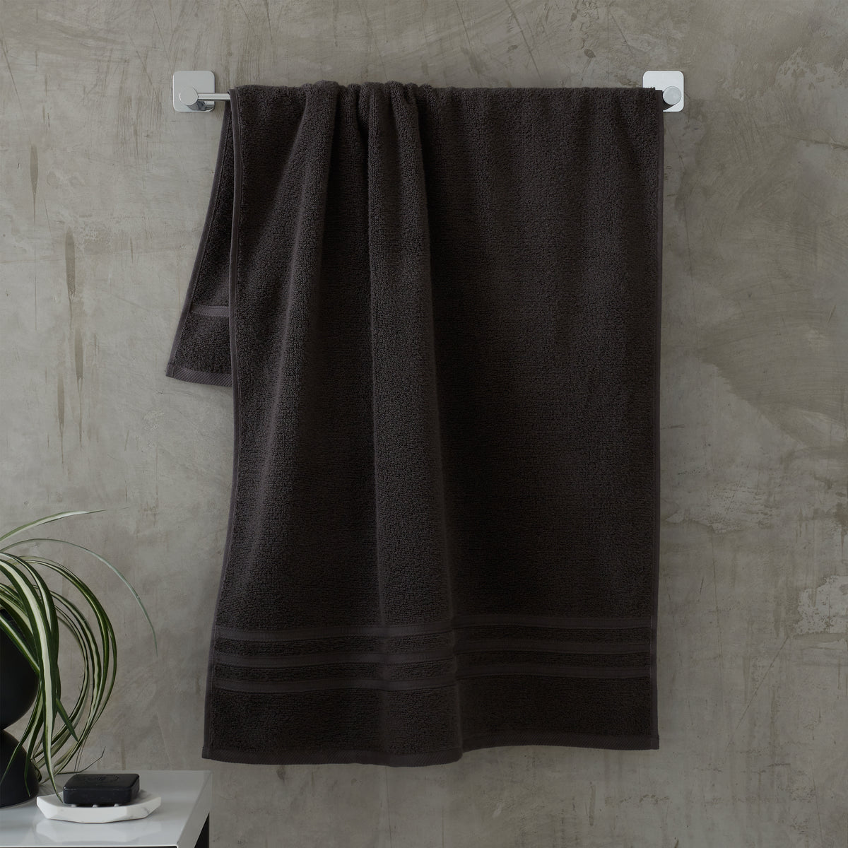 Catherine Lansfield Bathroom Zero Twist 500 GSM Soft & Absorbent Cotton Bath Sheet Pair in Charcoal
