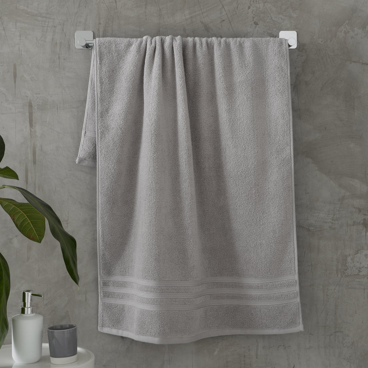 Catherine Lansfield Bathroom Zero Twist 500 GSM Soft & Absorbent Cotton Bath Sheet Pair in Silver