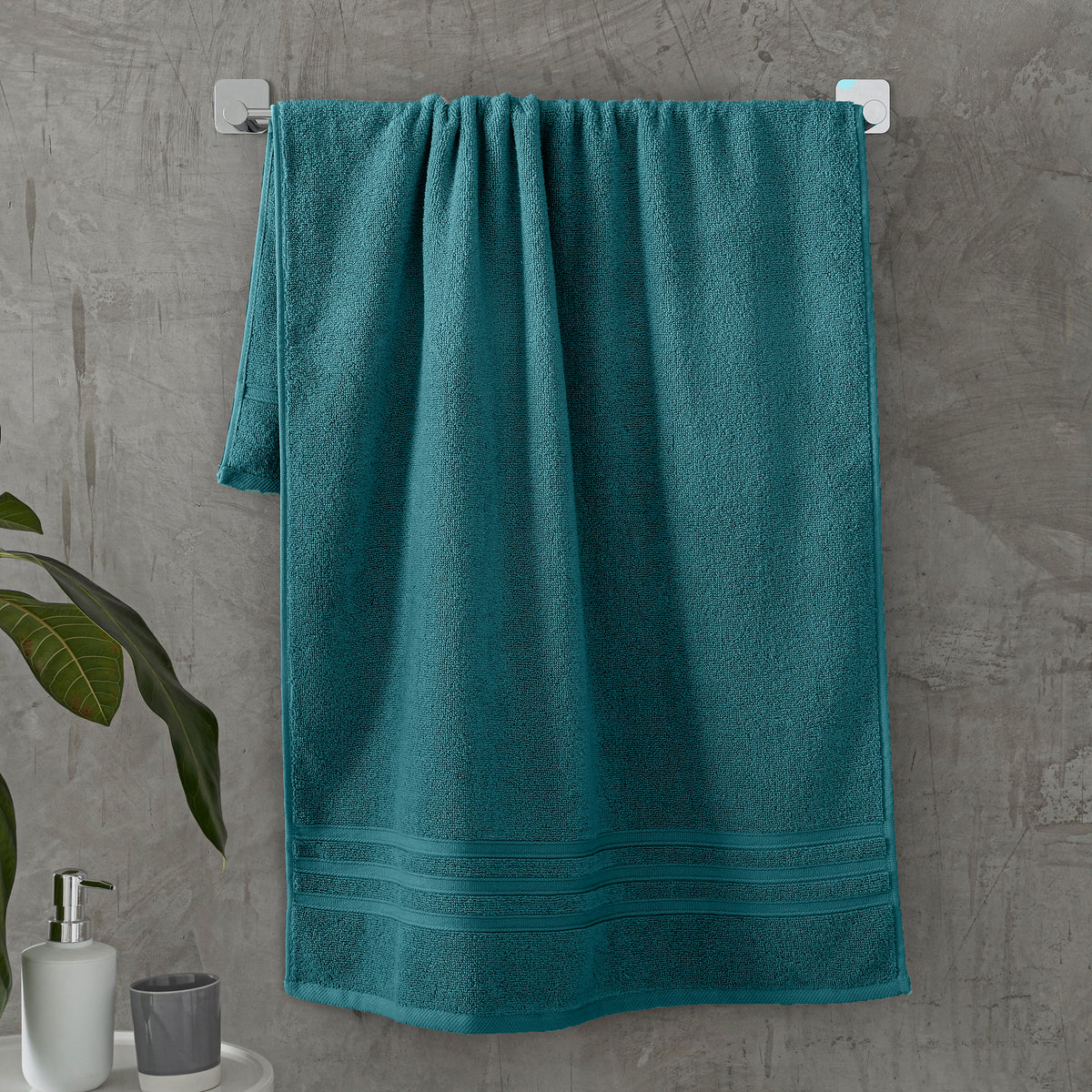 Catherine Lansfield Bathroom Zero Twist 500 GSM Soft & Absorbent Cotton Bath Sheet Pair in Teal Green