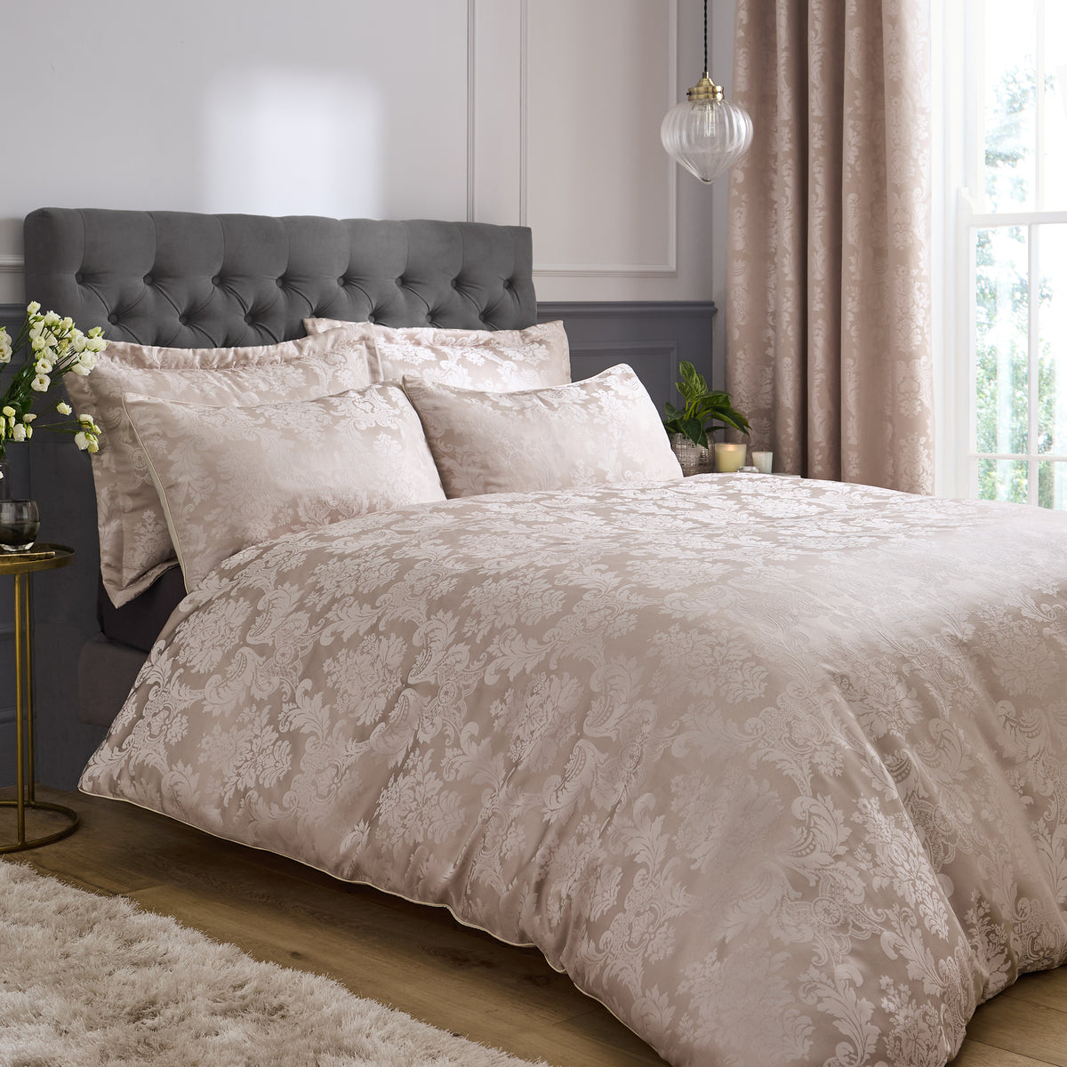 Catherine Lansfield Damask Jacquard Duvet Cover Set Champagne Gold