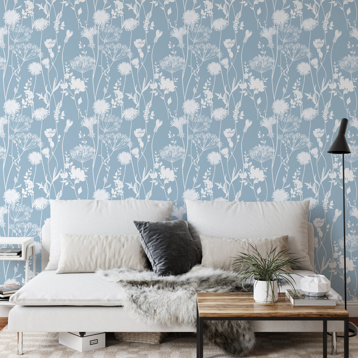 Catherine Lansfield Meadowsweet Floral Wallpaper in Blue