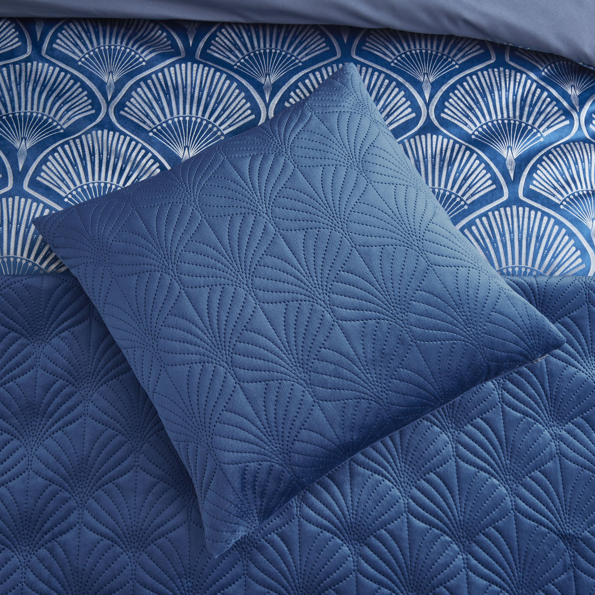 Catherine Lansfield Art Deco Pearl 45x45cm Cushion Navy Blue