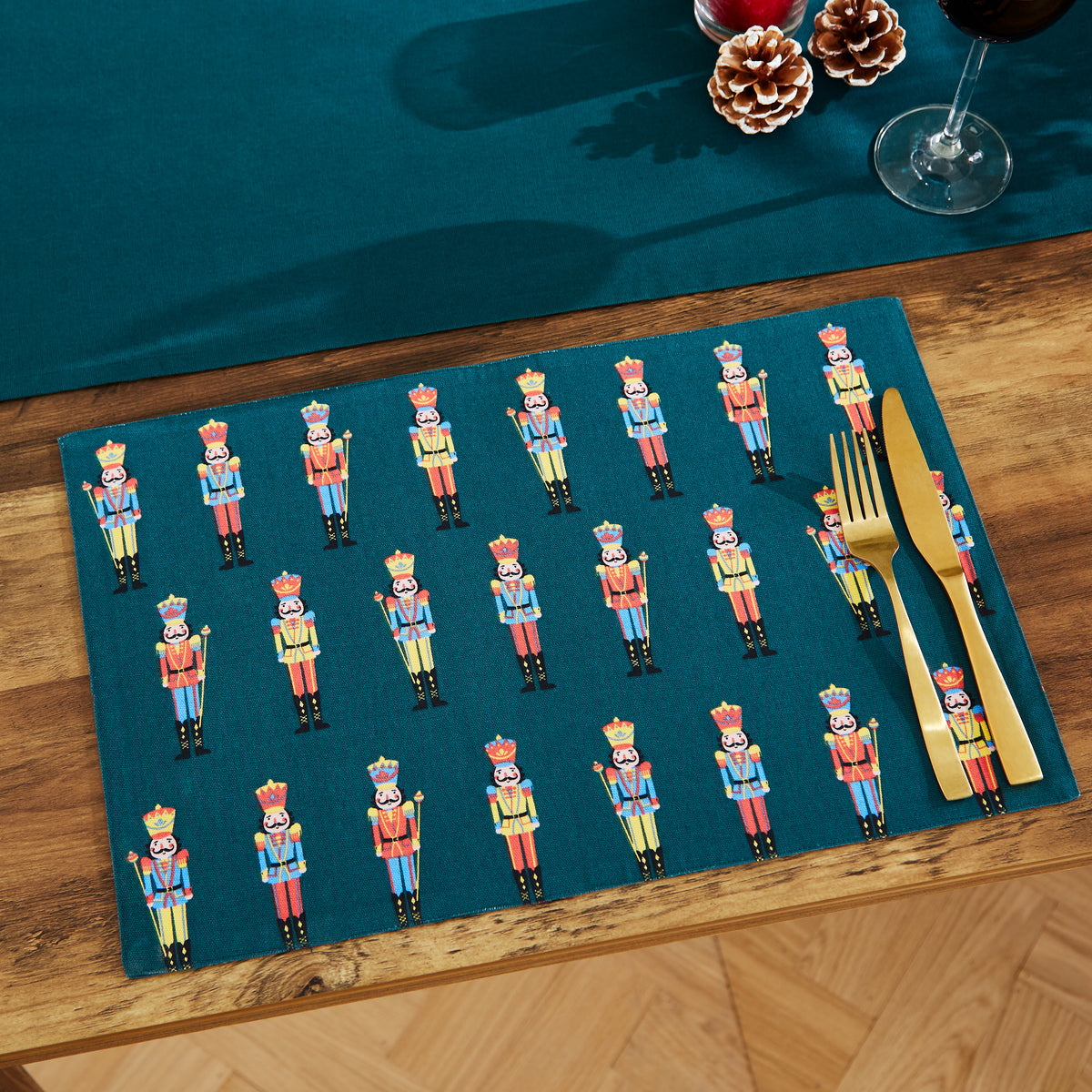Catherine Lansfield Christmas Nutcracker Cotton Placemats 4 Pack in Green