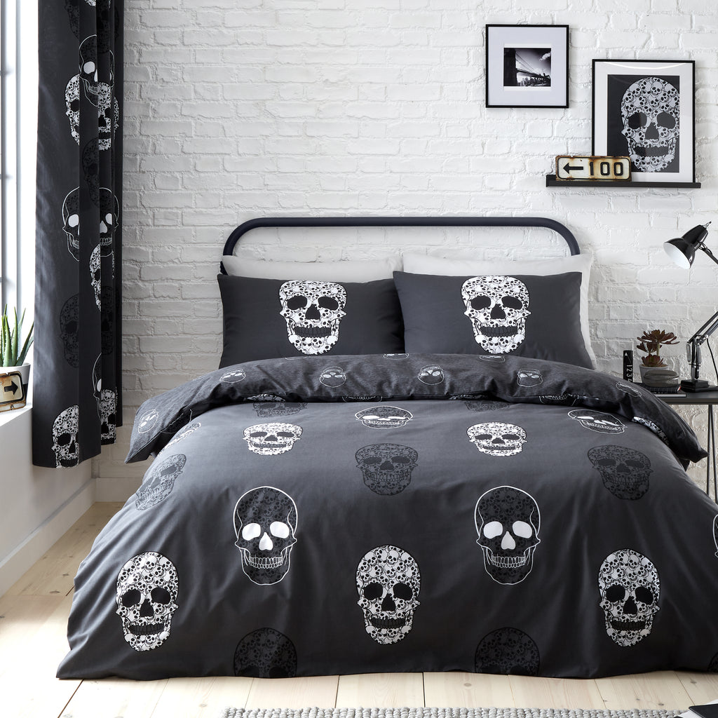 Catherine Lansfield Skulls Reversible Duvet Cover Set in Grey