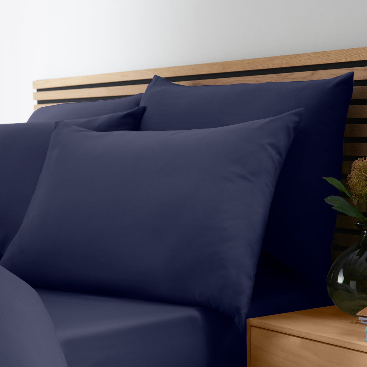 Catherine Lansfield So Soft Non-Iron Duvet Cover Set in Navy