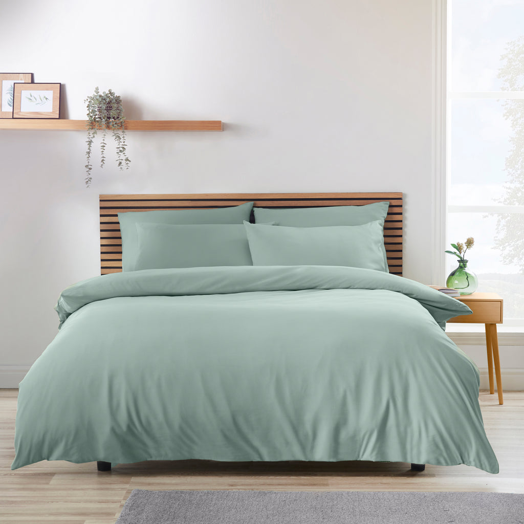 Catherine Lansfield So Soft Non-Iron Duvet Cover Set in Green