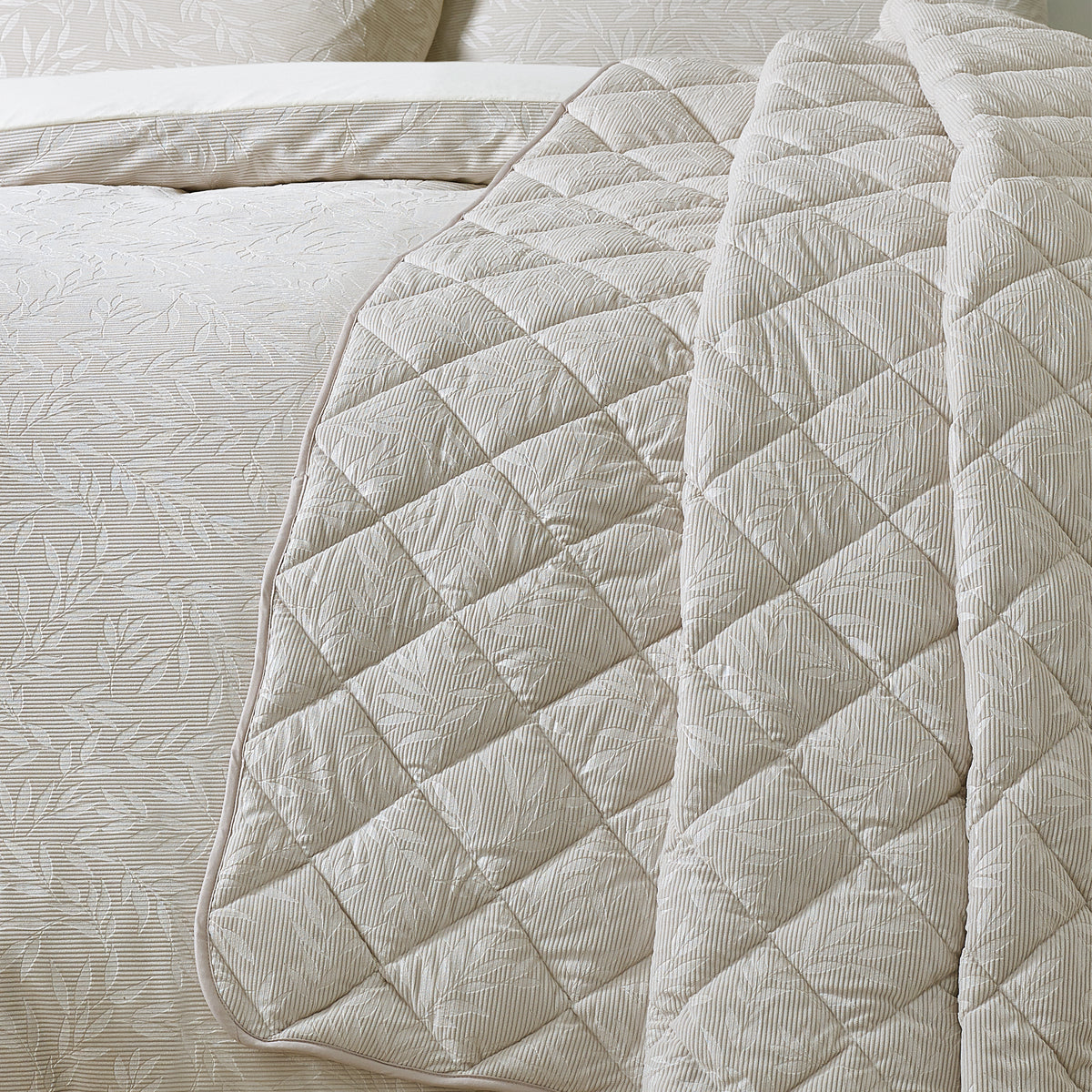 Catherine Lansfield Corded Leaves 240x260cm Quilted Bedspread Champagne Gold