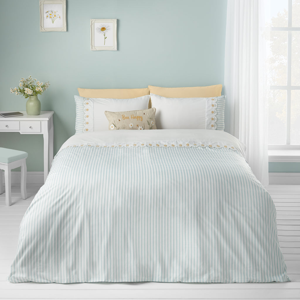 Catherine Lansfield Embroidered Daisy Soft Touch Duvet Cover Set Sage Green