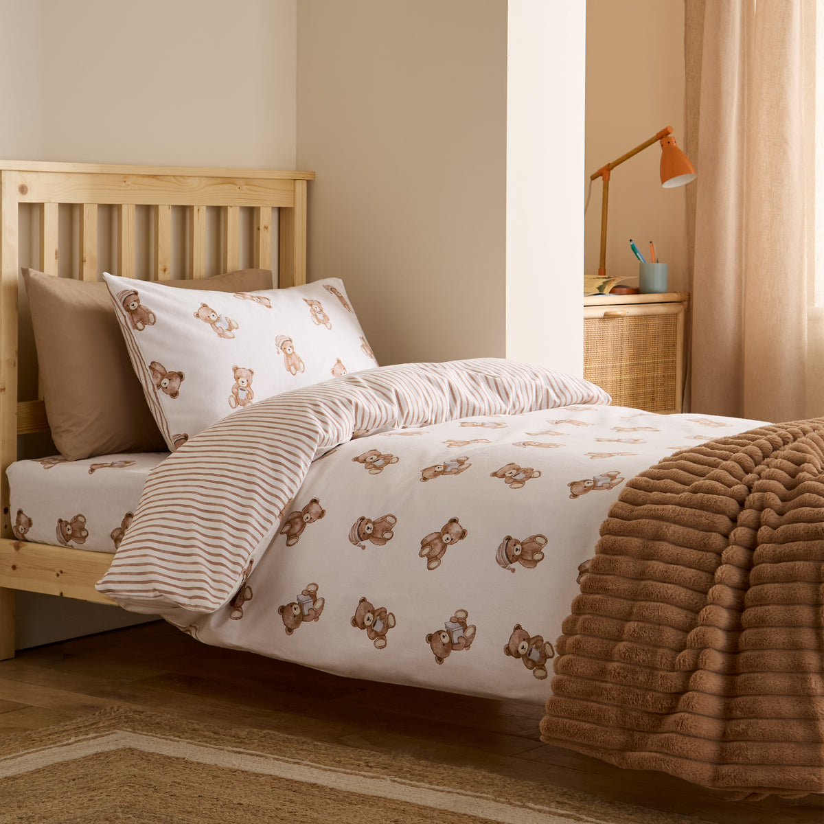 Catherine Lansfield Brushed Teddy Bear Cotton Reversible Duvet Cover Set in Cream