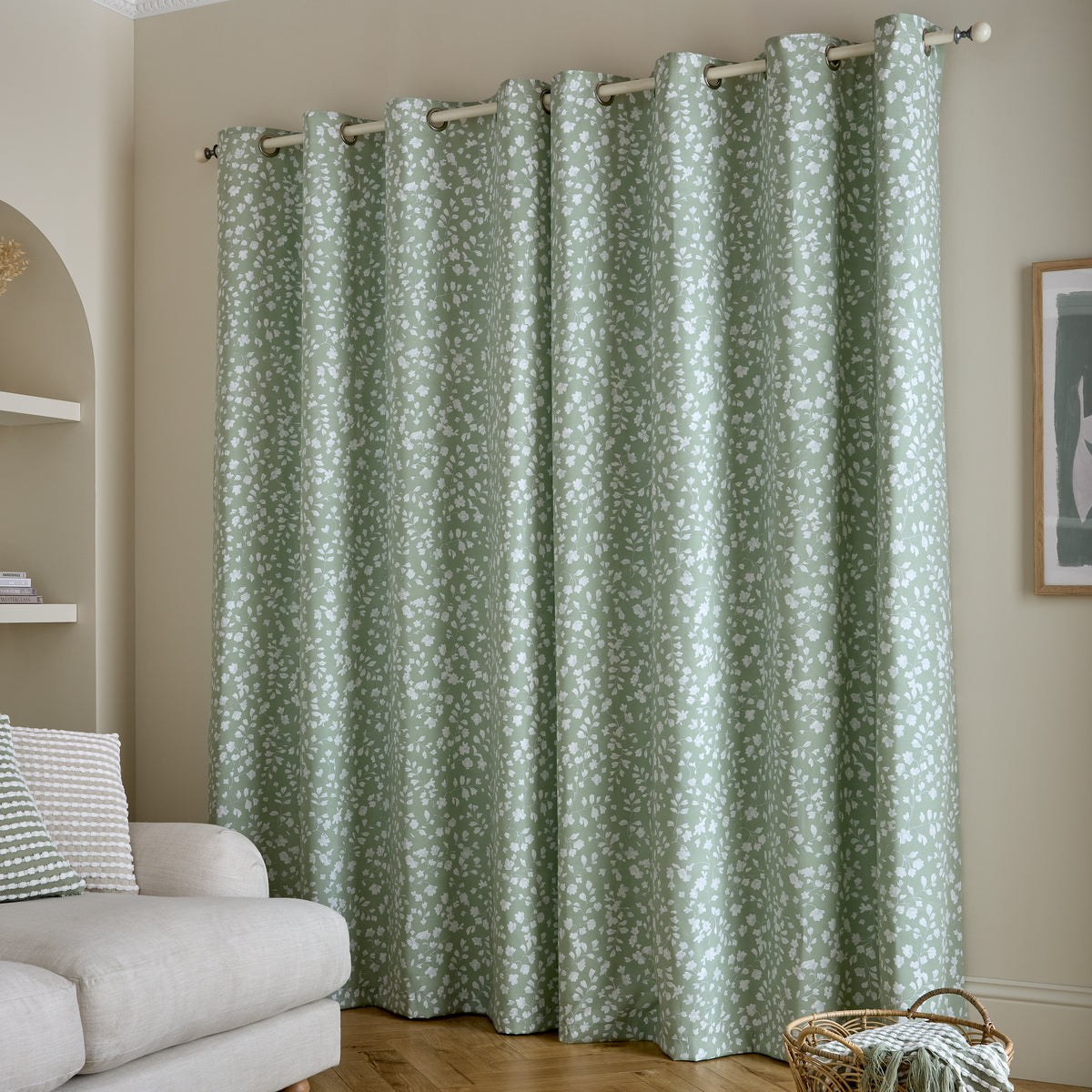 Catherine Lansfield Arla Floral Lined Eyelet Curtains in Green
