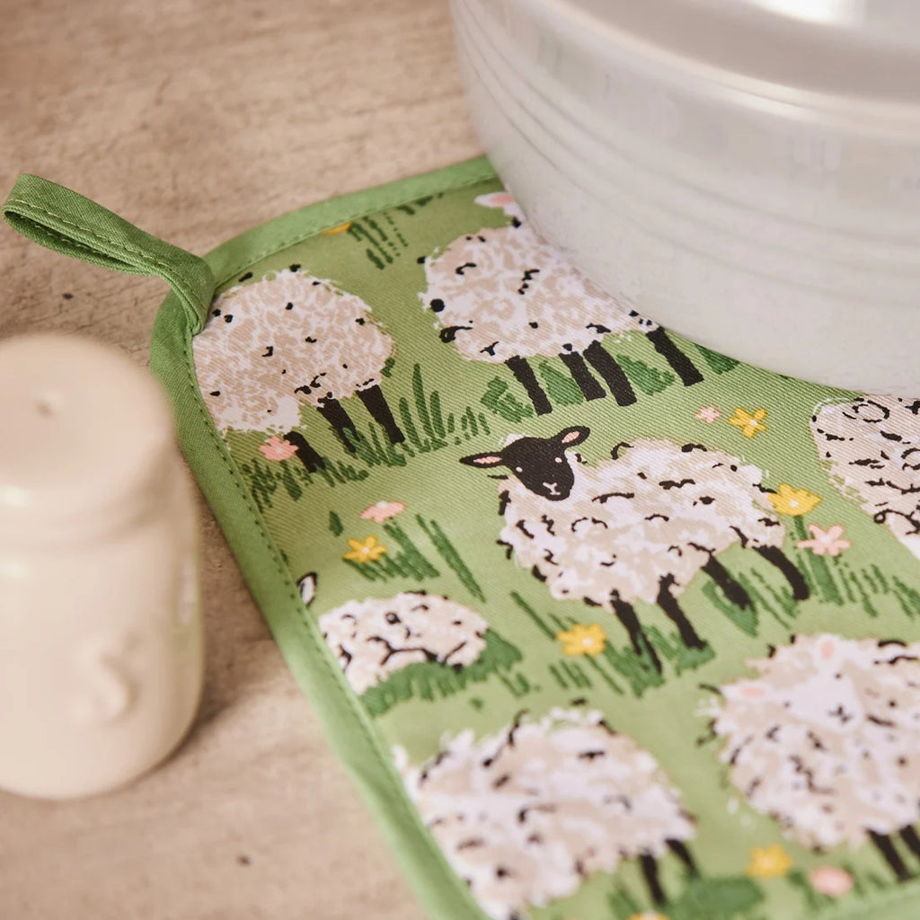 Ulster Weavers Woolly Sheep Pot Mat in Green
