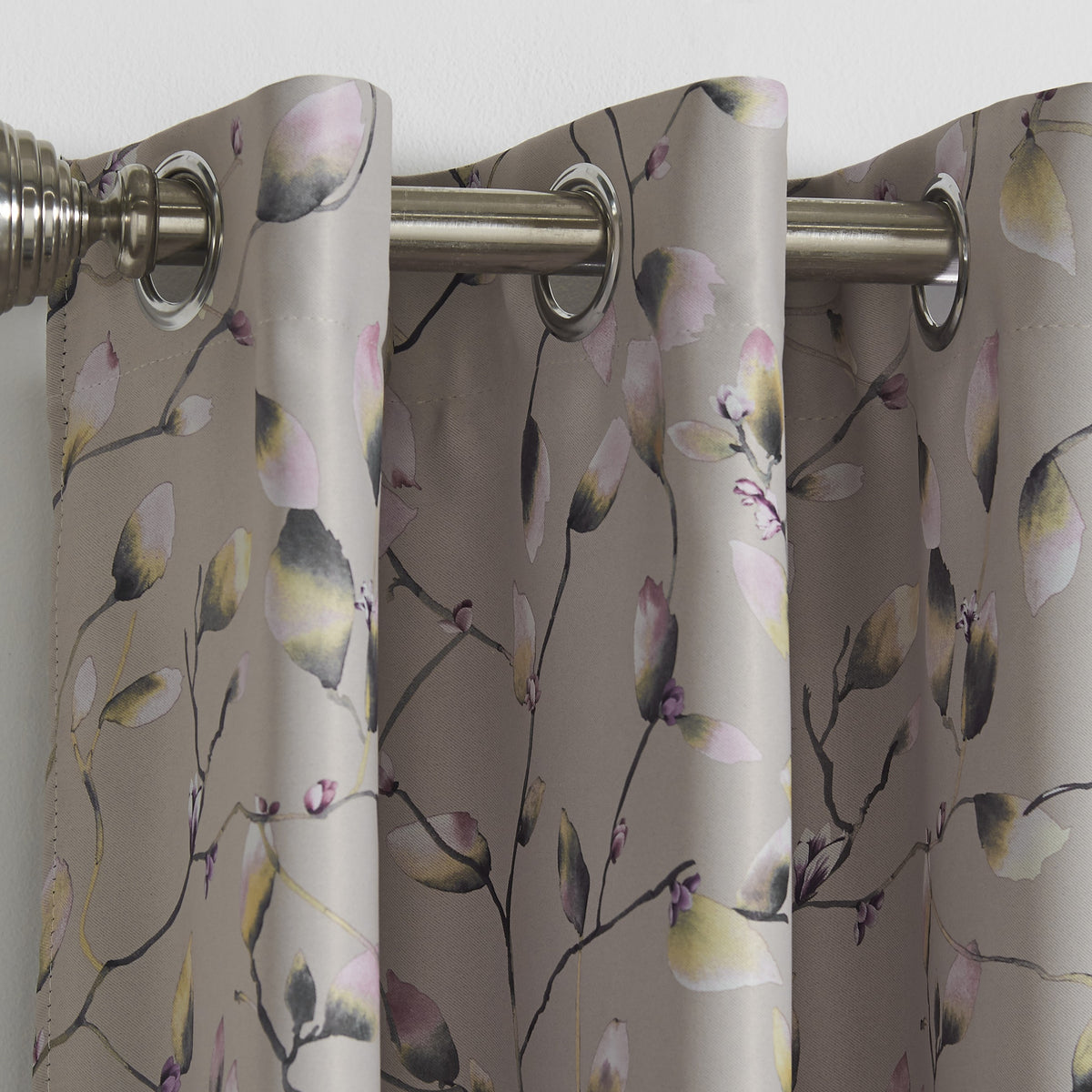 Blossom Bud Floral Blackout Eyelet Curtains in Pink