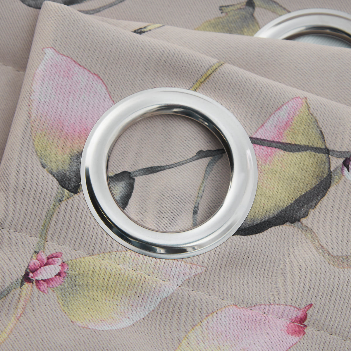 Blossom Bud Floral Blackout Eyelet Curtains in Pink