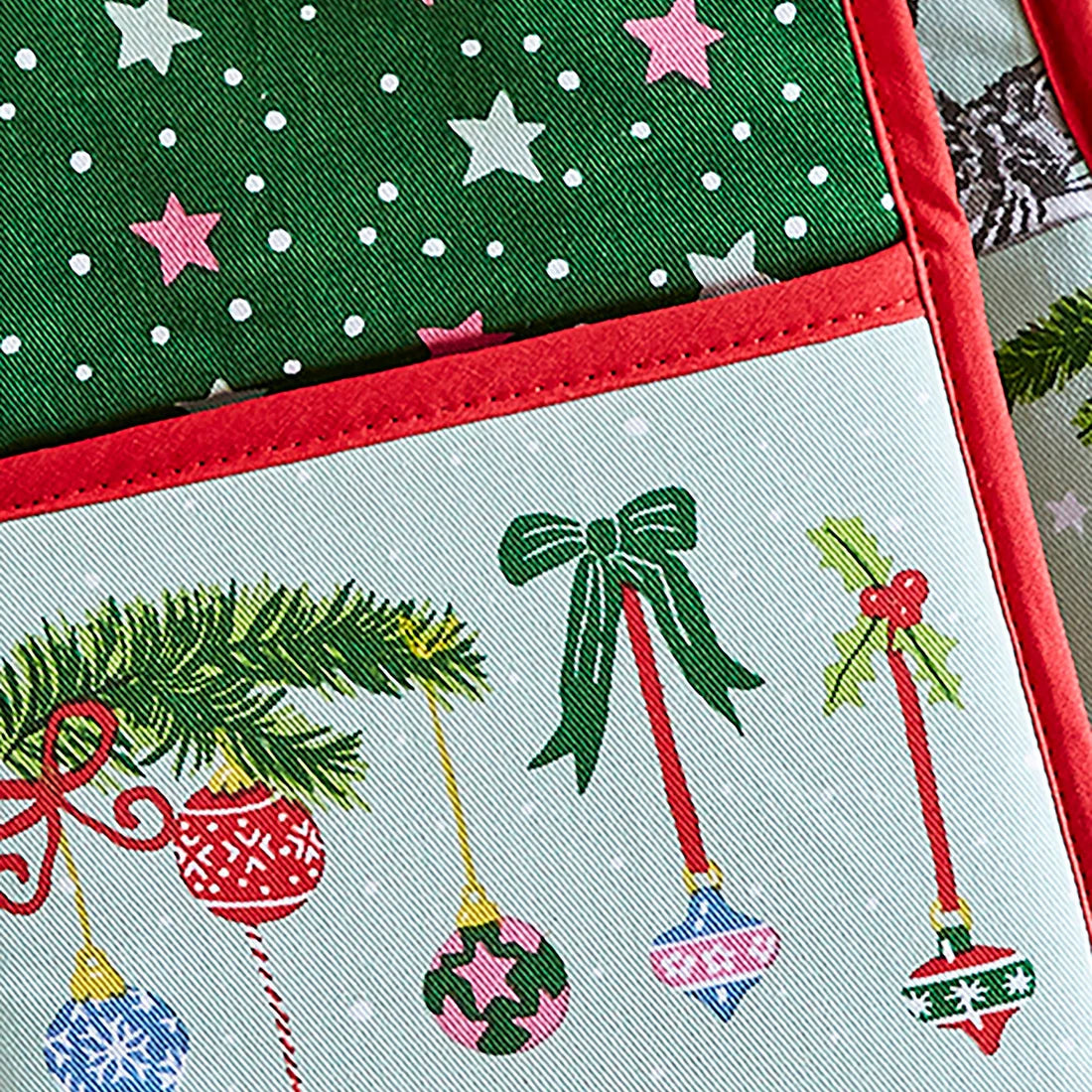 Ulster Weavers Christmas Cats Double Oven Glove in Seafoam Green