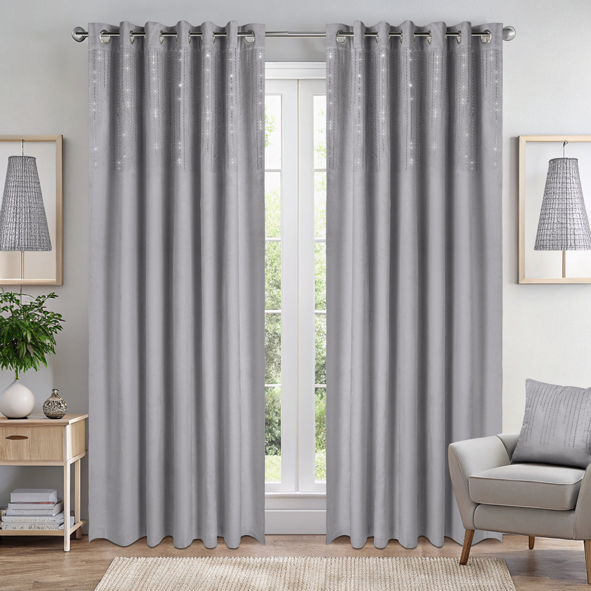 Diamondo Velvet Thermal Blackout Eyelet Curtains in Silver