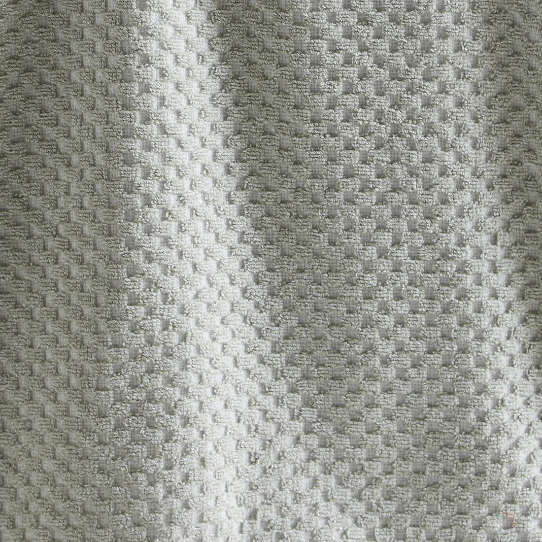 Dreams & Drapes Popcorn Check 100% Cotton Towels in Green