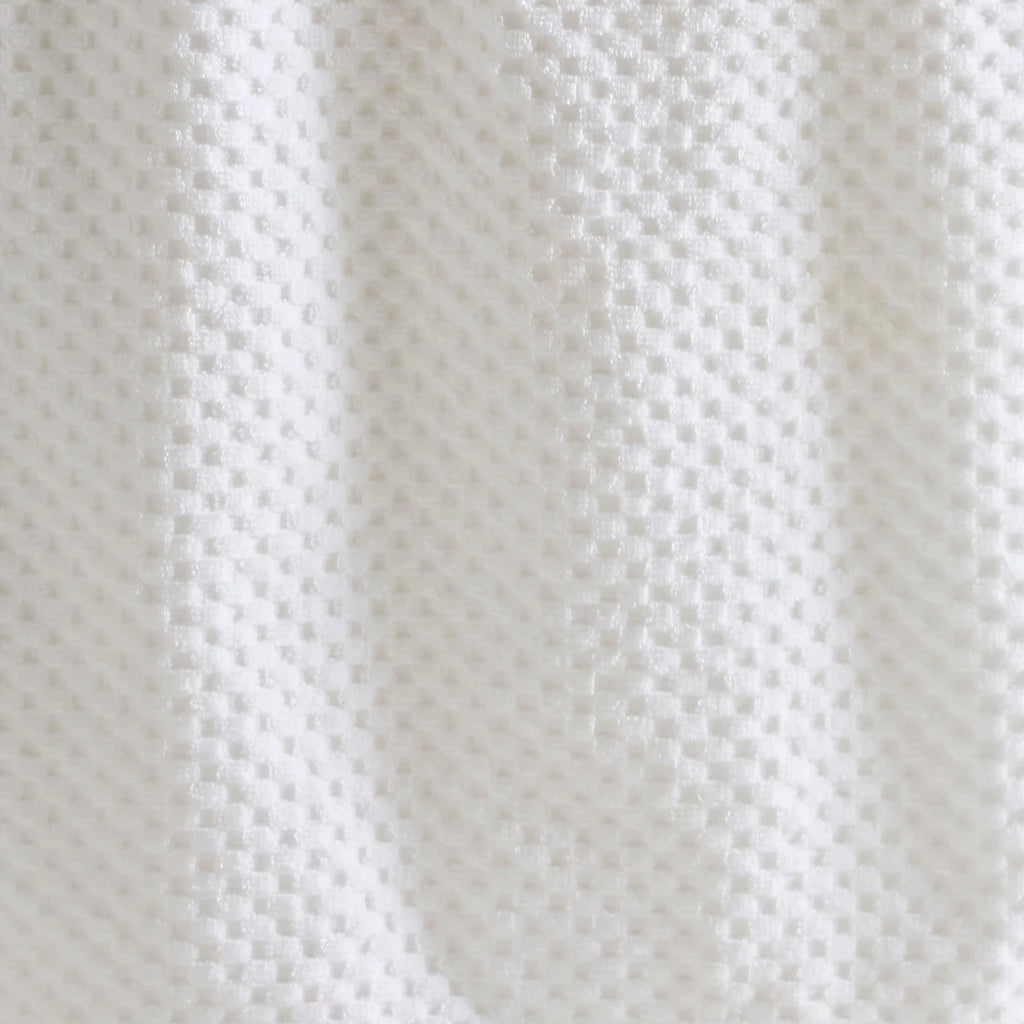 Dreams & Drapes Popcorn Check 100% Cotton Towels in White