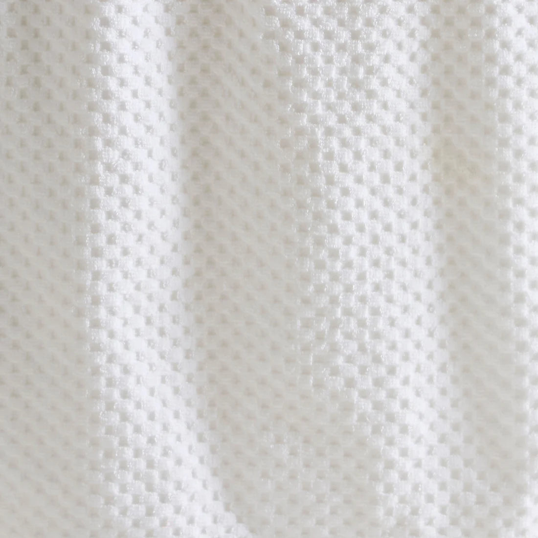 Dreams & Drapes Popcorn Check 100% Cotton Towels in White