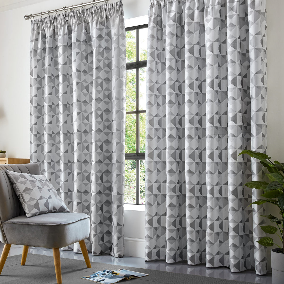Skandi Geometric Jacquard Lined Pencil Pleat Curtains in Silver
