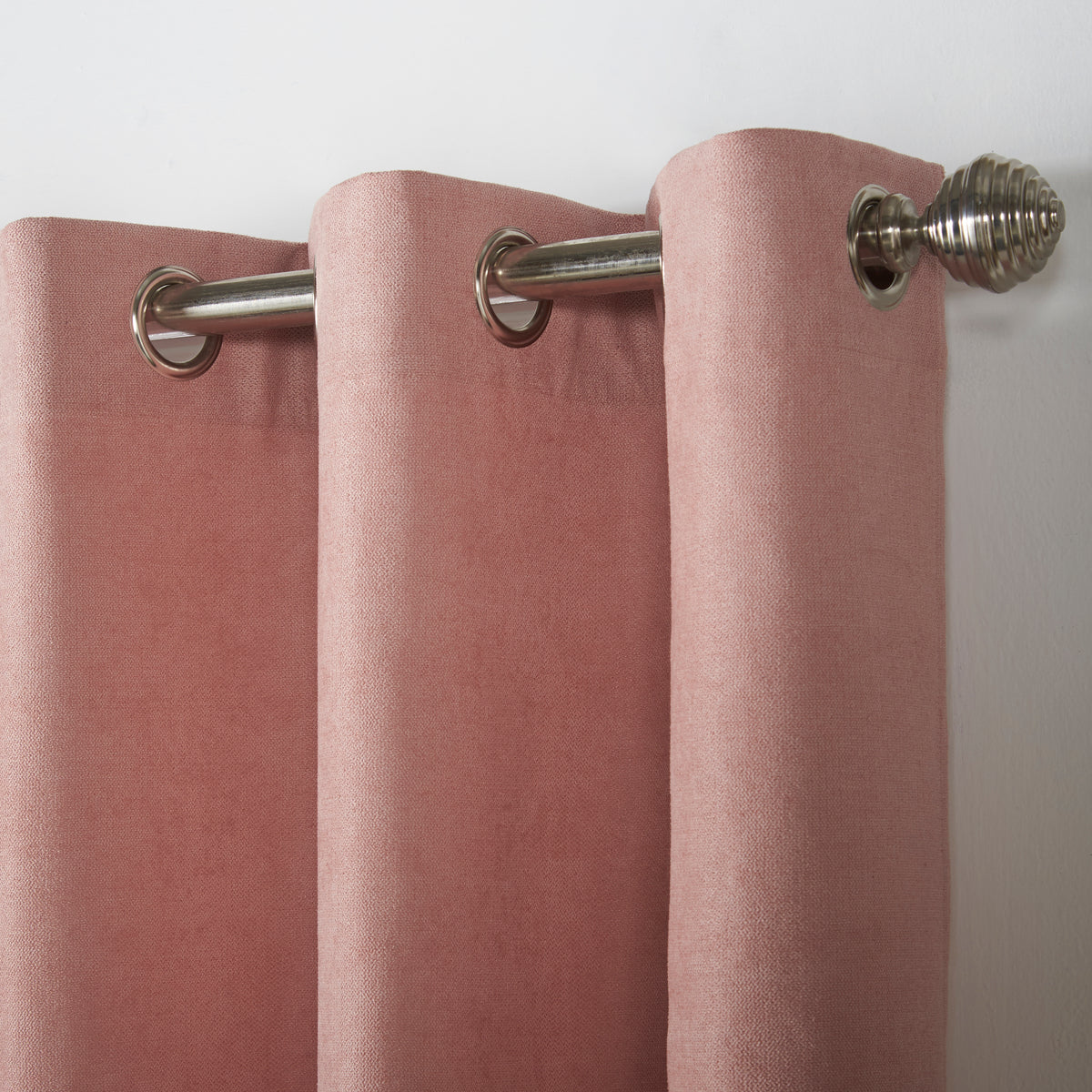Velvet Chenille Eyelet Curtains in Blush