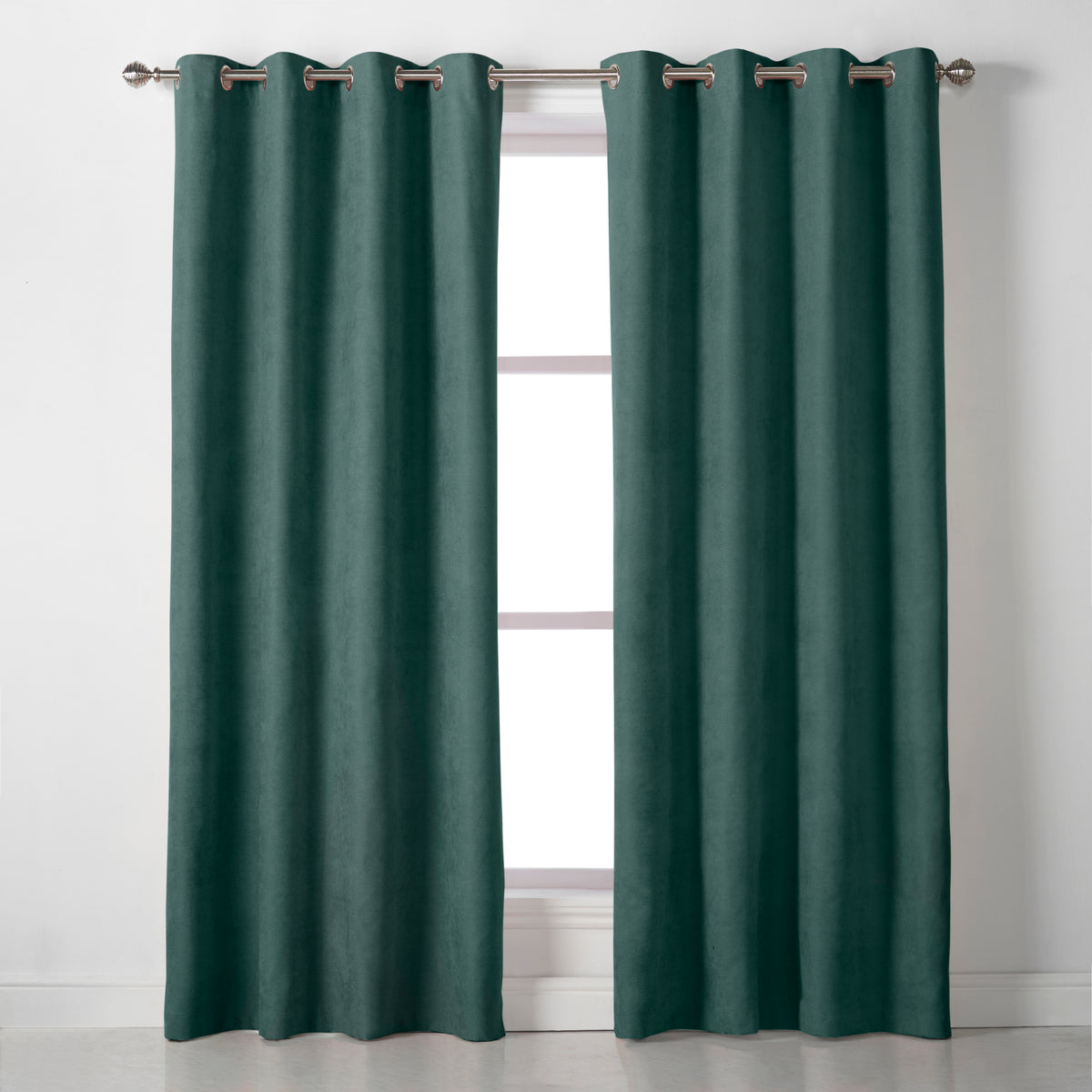 Velvet Chenille Eyelet Curtains in Green