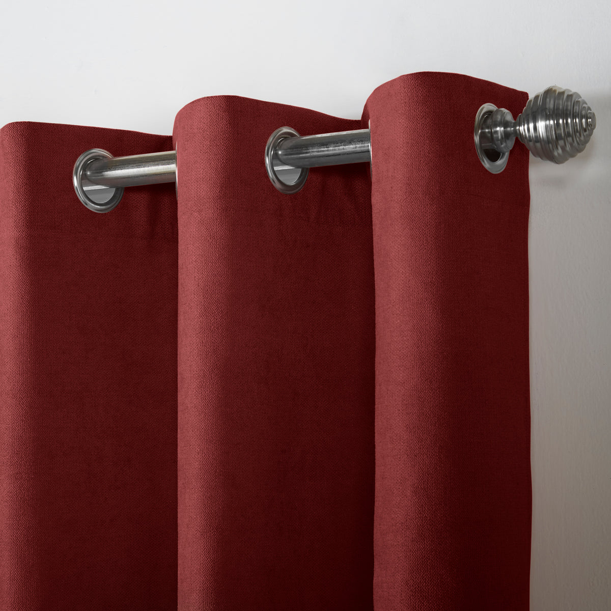 Velvet Chenille Eyelet Curtains in Red