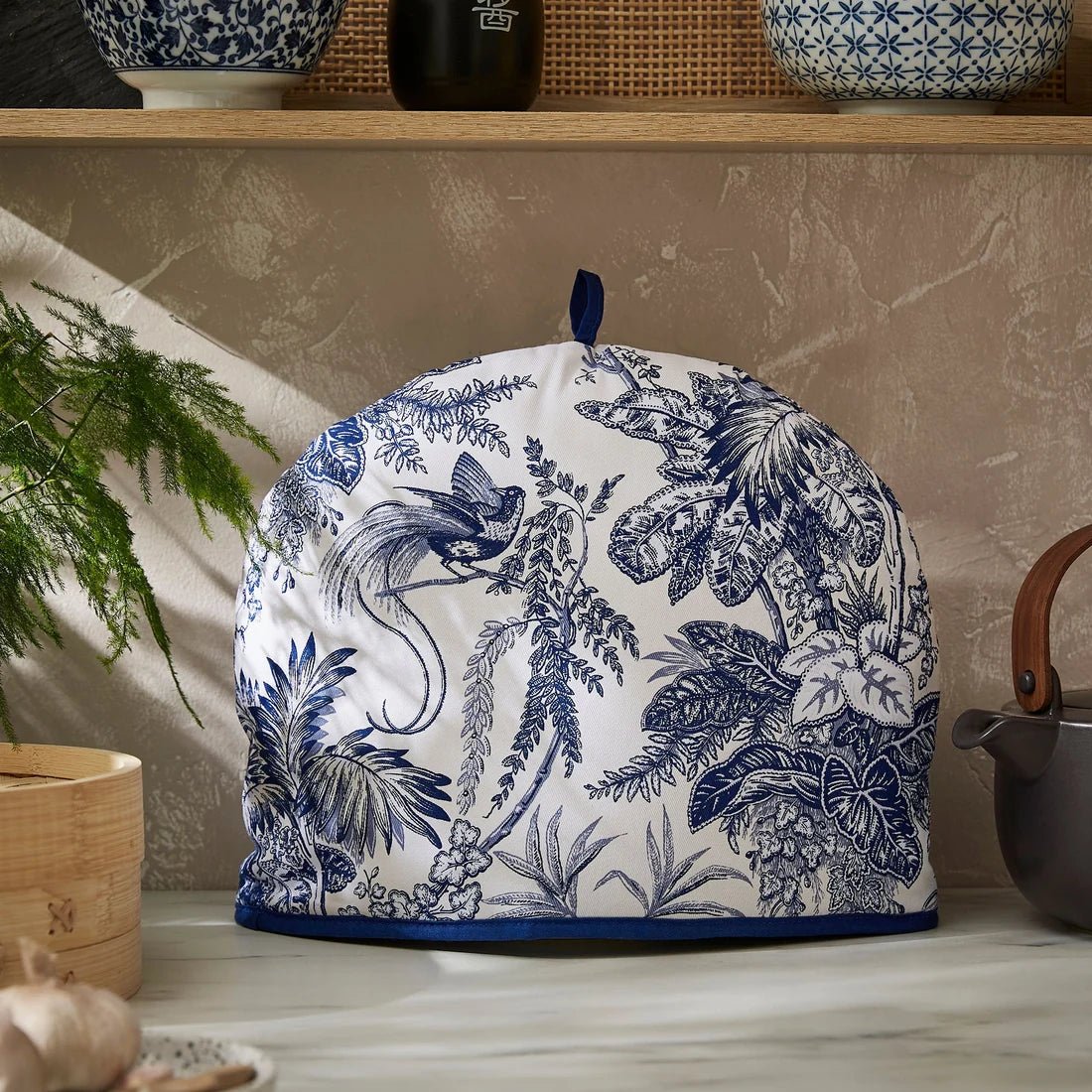 Ulster Weavers Willow Toile Tea Cosy in Blue