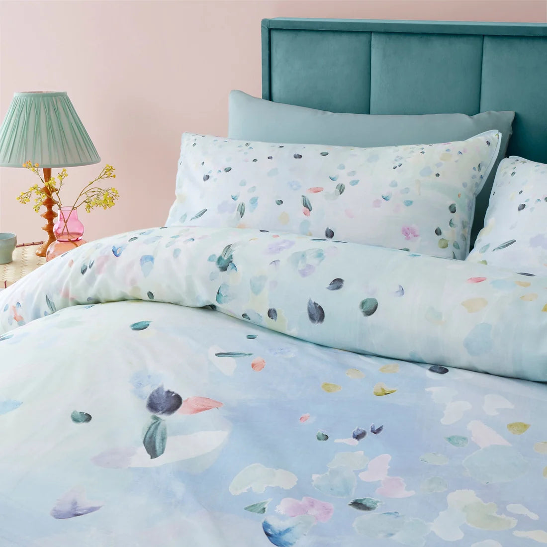 Close-up of the digitally printed floral design on the Appletree Alfresco duvet cover set.