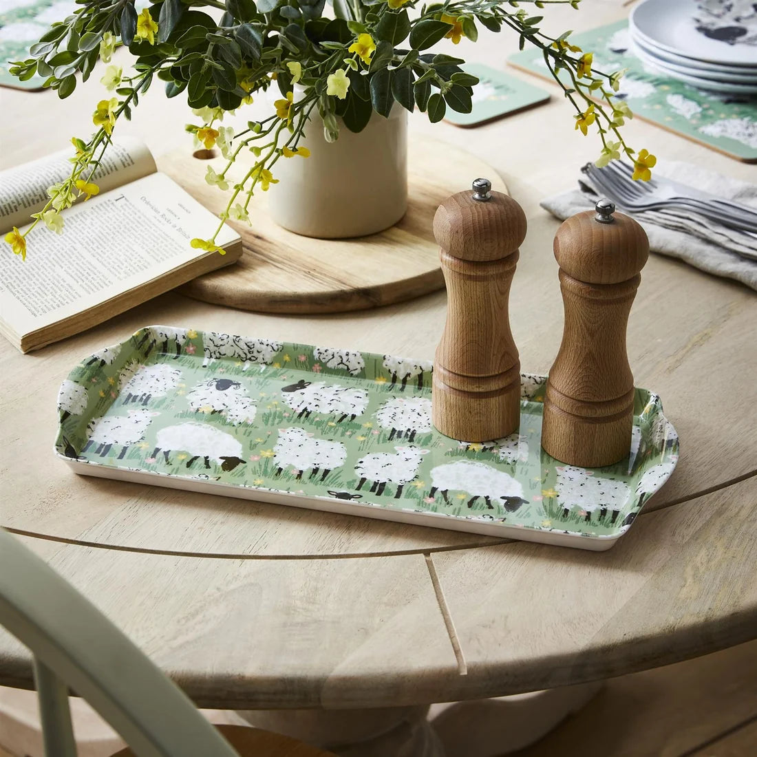 Ulster Weavers Woolly Sheep Small Serving Tray in Green