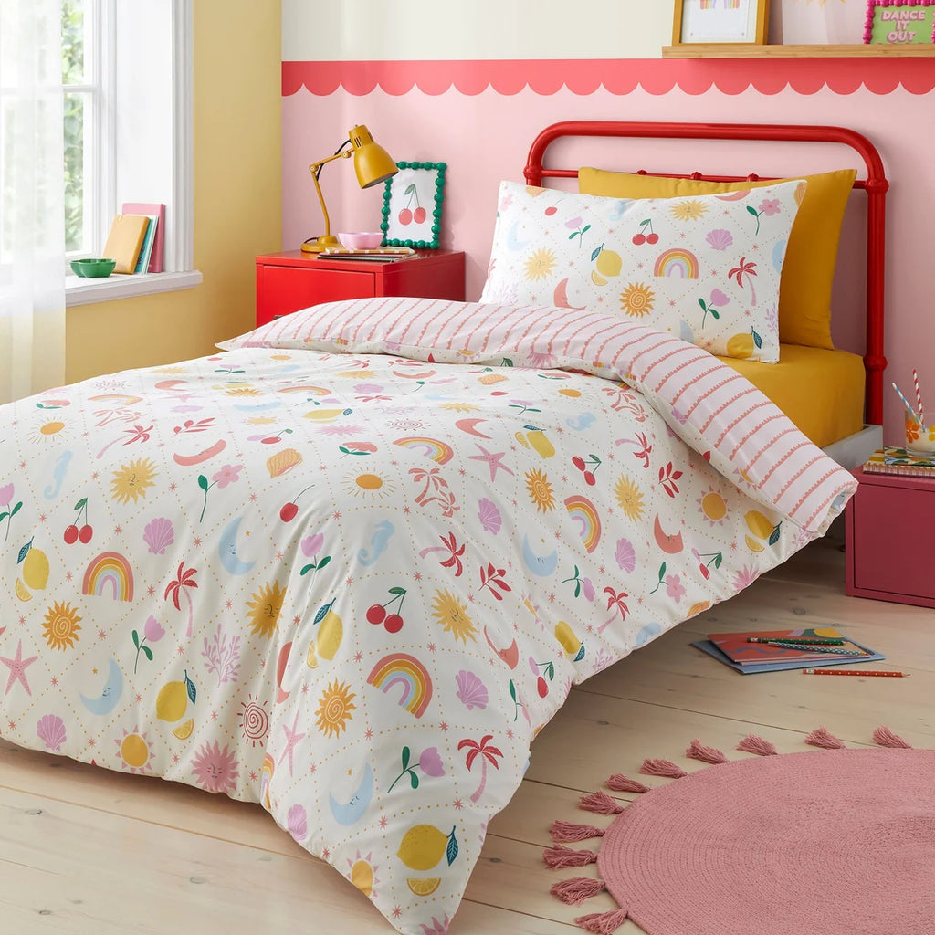 Bedlam Dreamscape reversible polycotton duvet cover set in multicolour.