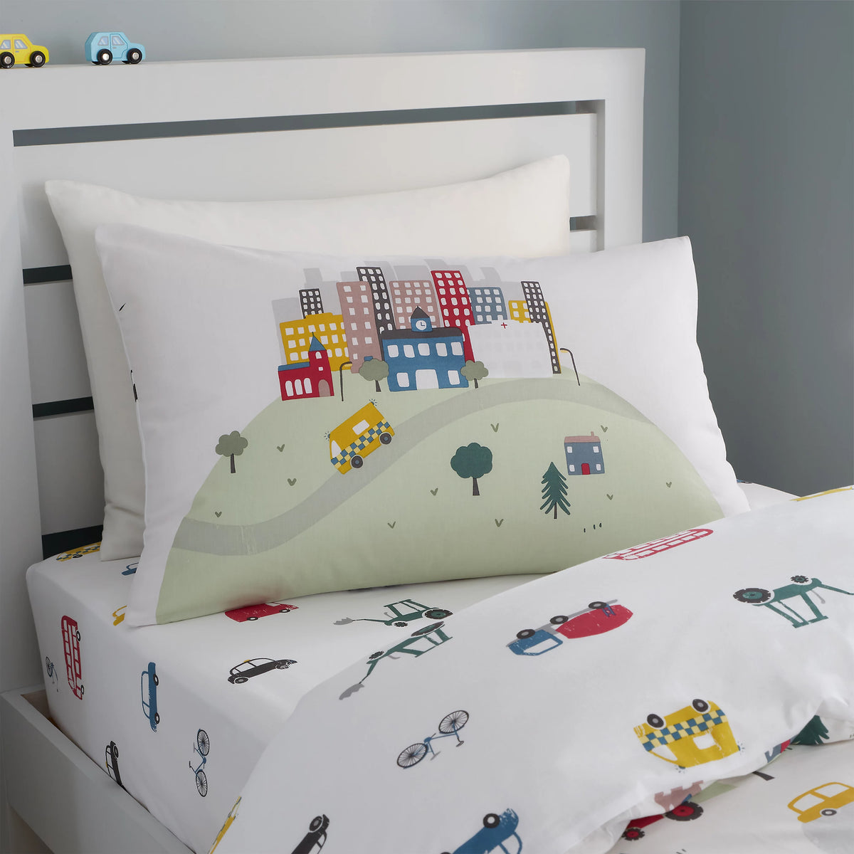 Little Bianca Transport 100% Cotton Reversible Duvet Cover Set in White