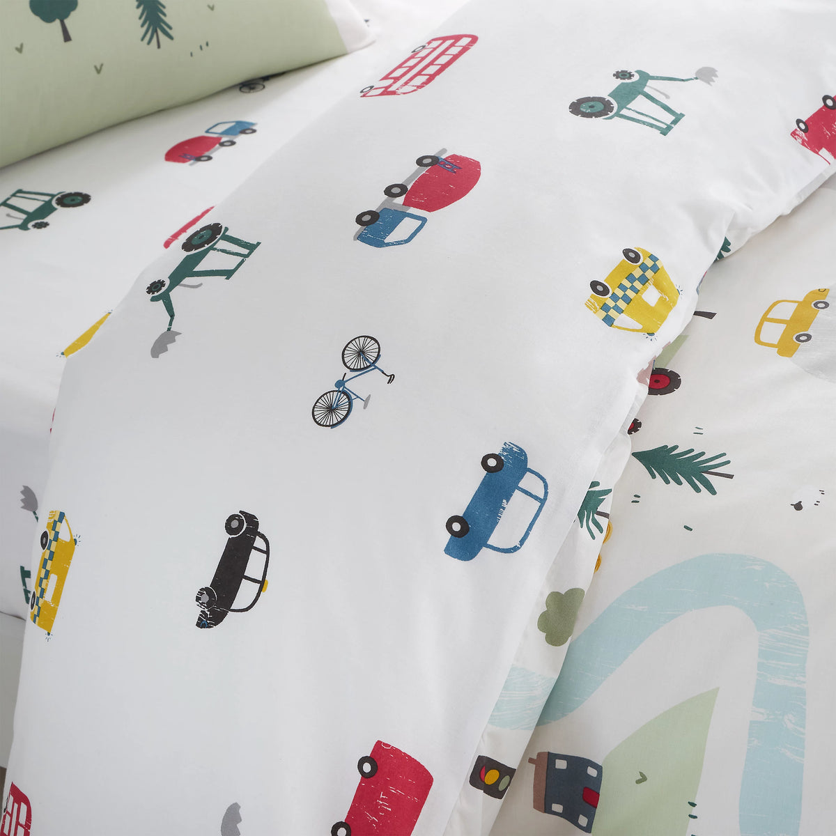 Little Bianca Transport 100% Cotton Reversible Duvet Cover Set in White
