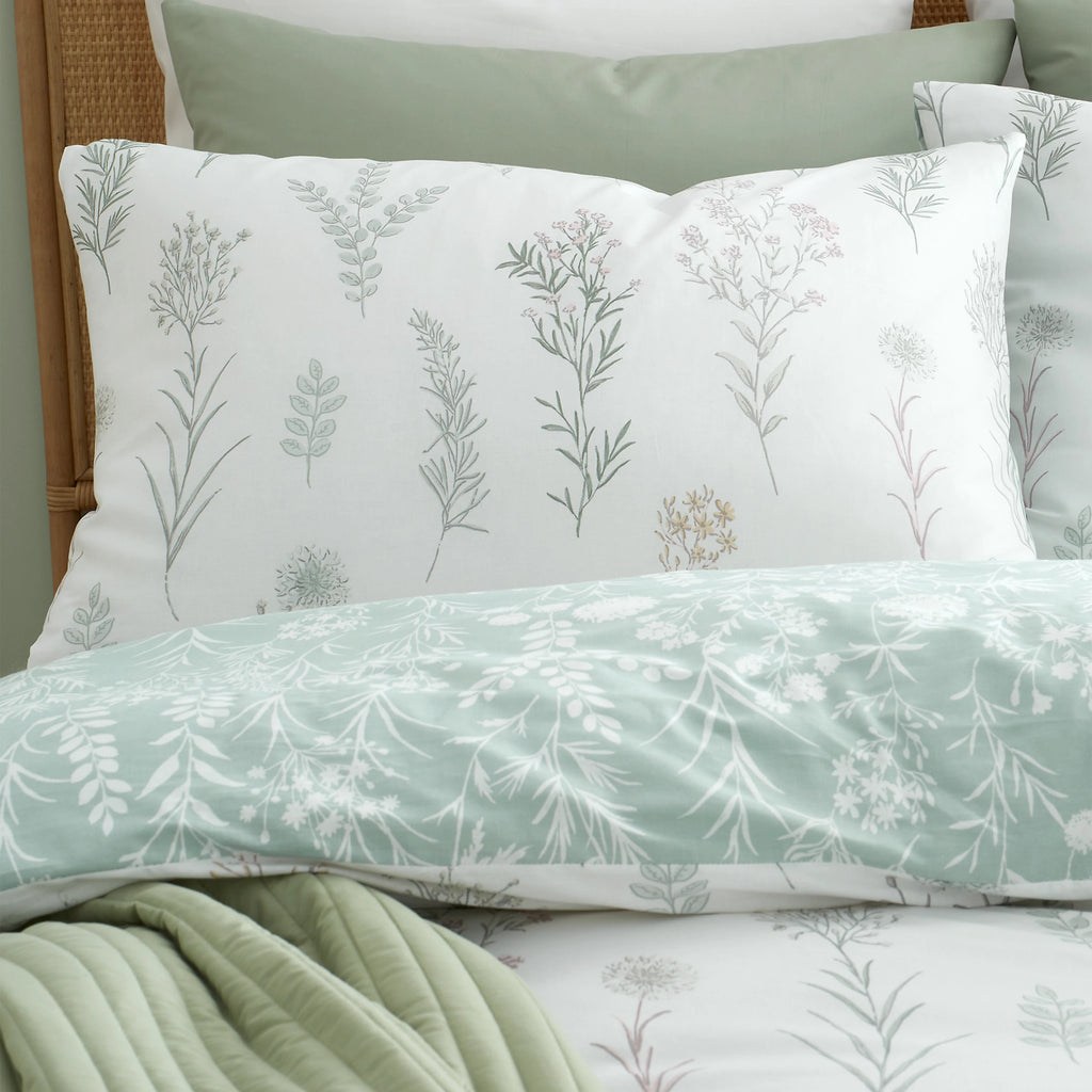 Bianca Wild Flowers 200TC Cotton Reversible Duvet Set Green