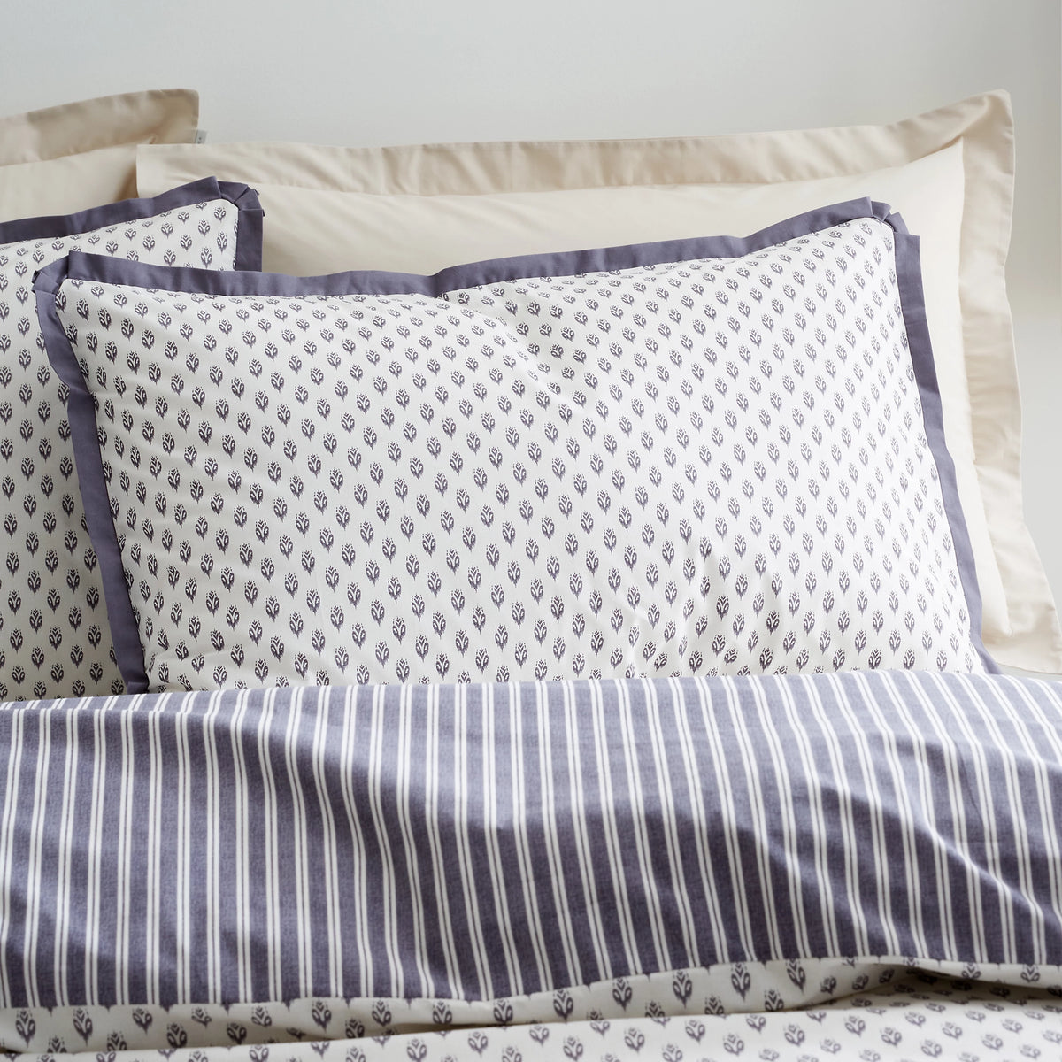 Bianca Amelie 200TC Cotton Reversible Duvet Cover Set Blue