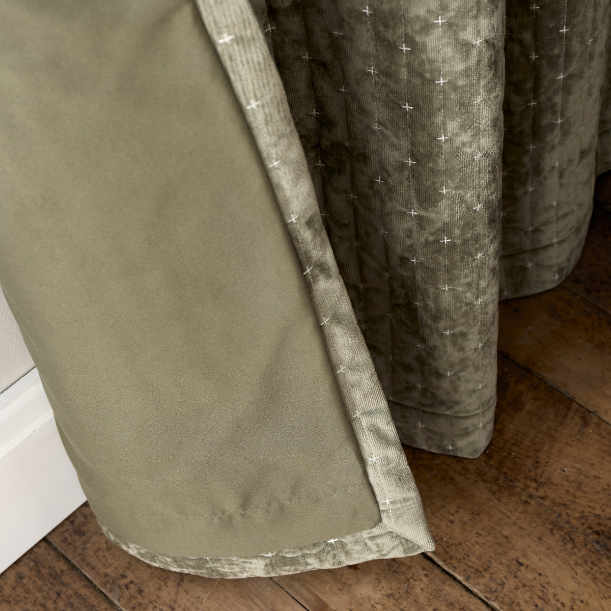 Bianca Fine Linens Attica Velvet Blackout Eyelet Curtains in Green