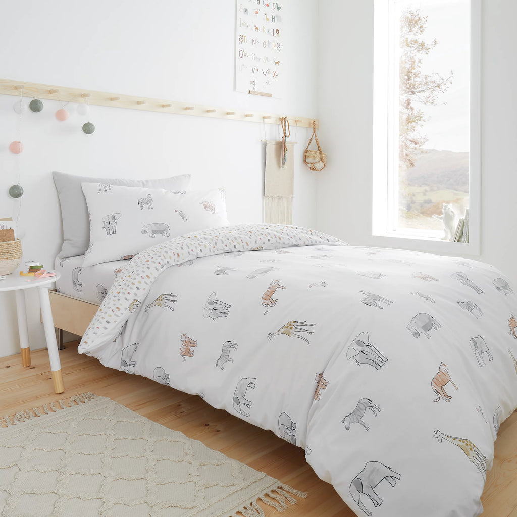 Little Bianca Zoo Animals 100% Cotton Reversible Duvet Cover Set in Pastel