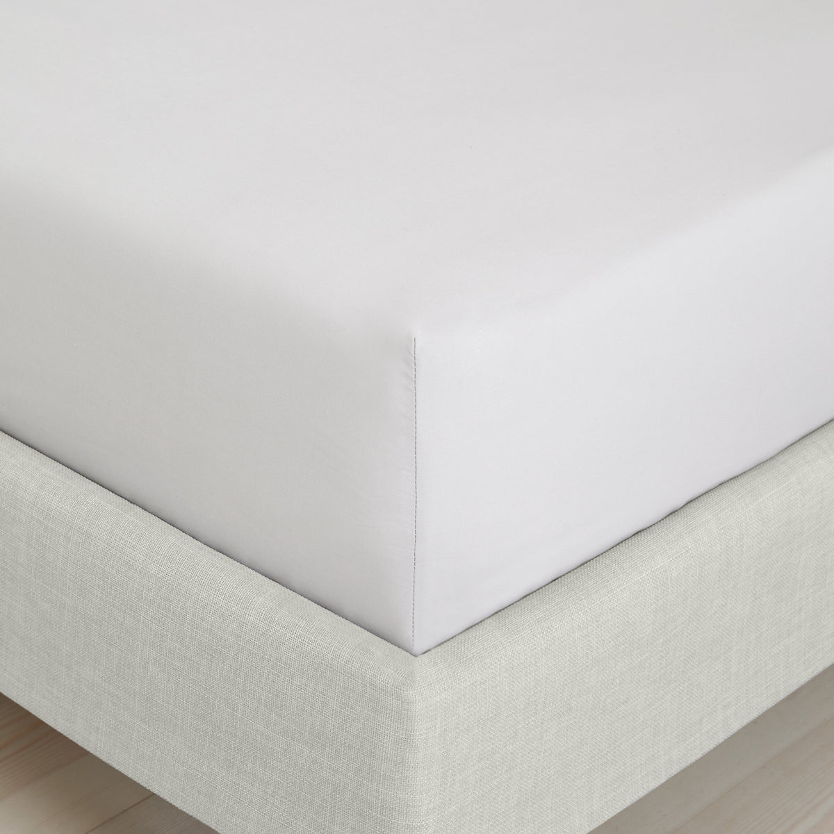 Bianca 200TC Cotton Percale Fitted Sheet Grey 32cm