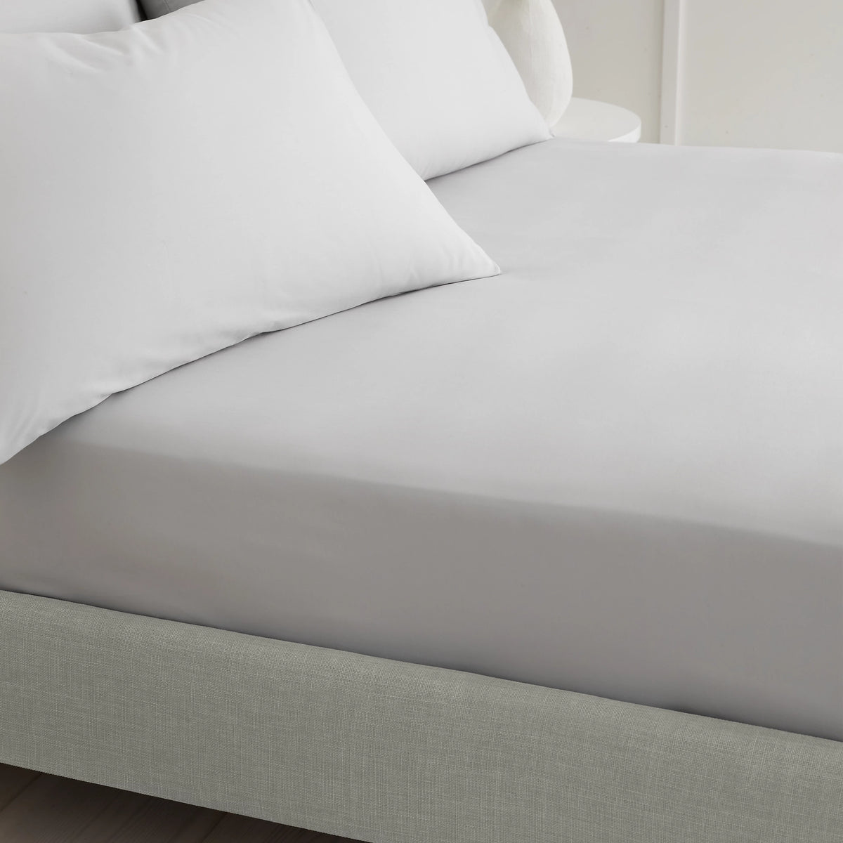Bianca 200TC Cotton Percale Fitted Sheet Grey 32cm
