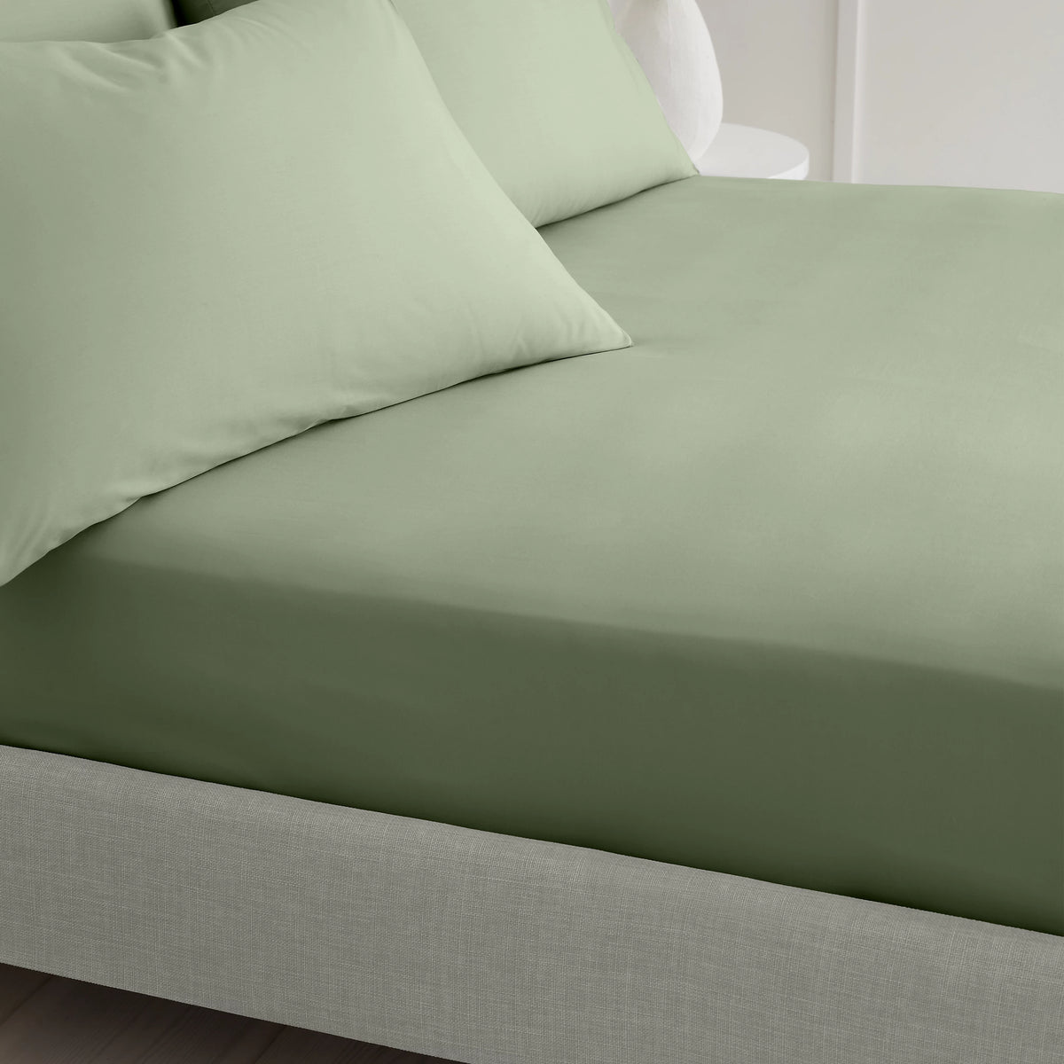 Bianca Fine Linens 200 Thread Count Cotton Percale Fitted Sheet 32cm Depth Sage Green