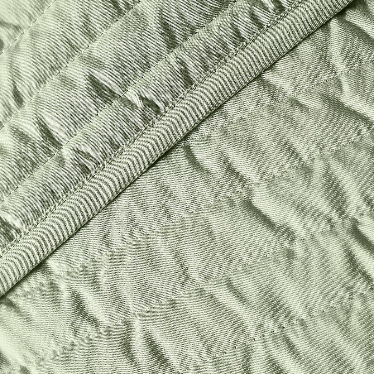 Bianca Quilted Lines Bedspread Green 220x230cm