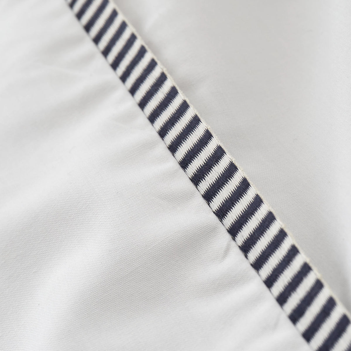 Bianca Contrast Trim 200TC Cotton Duvet Cover Set White Black