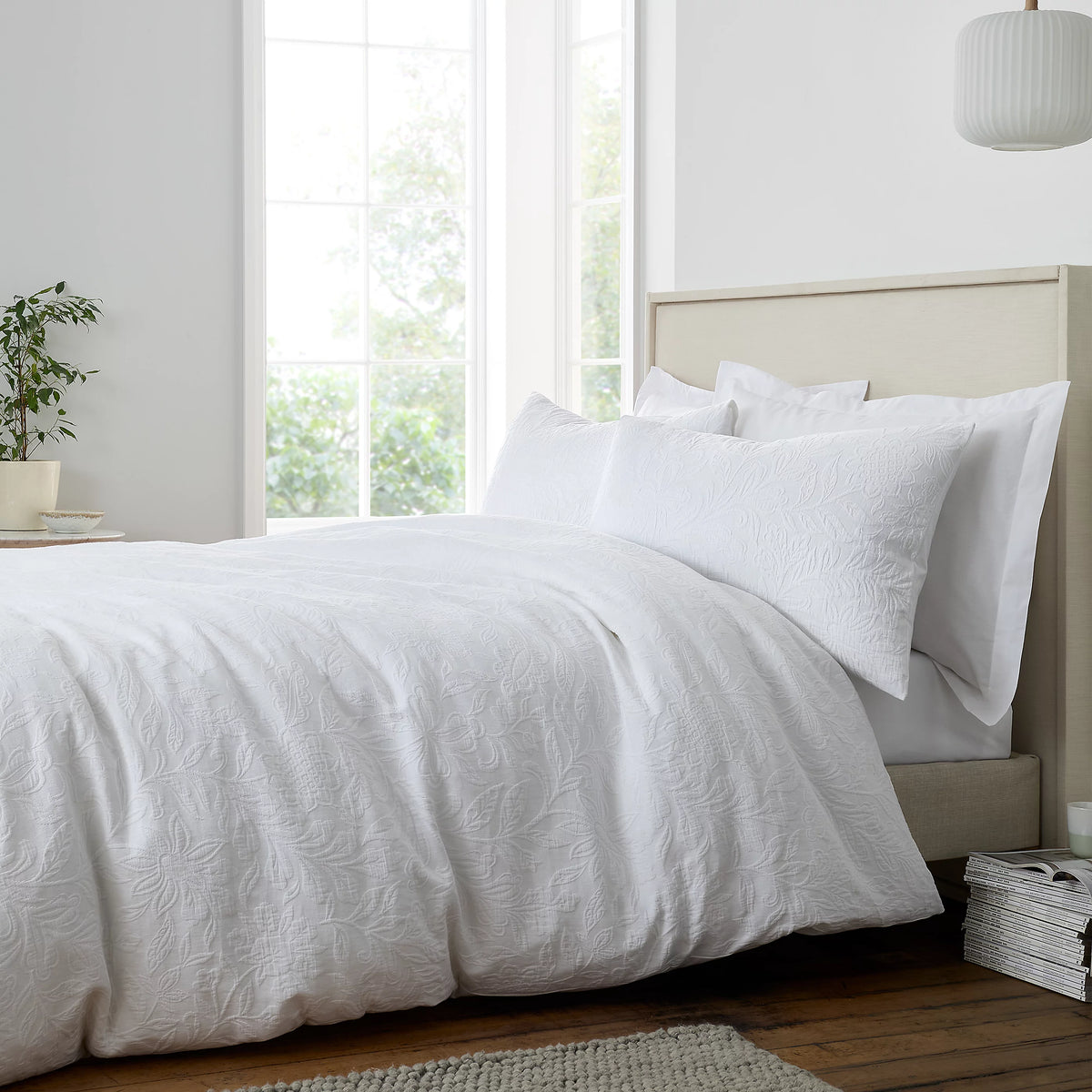 Bianca Fleur Matelasse Jacquard 200TC Cotton Duvet Set White