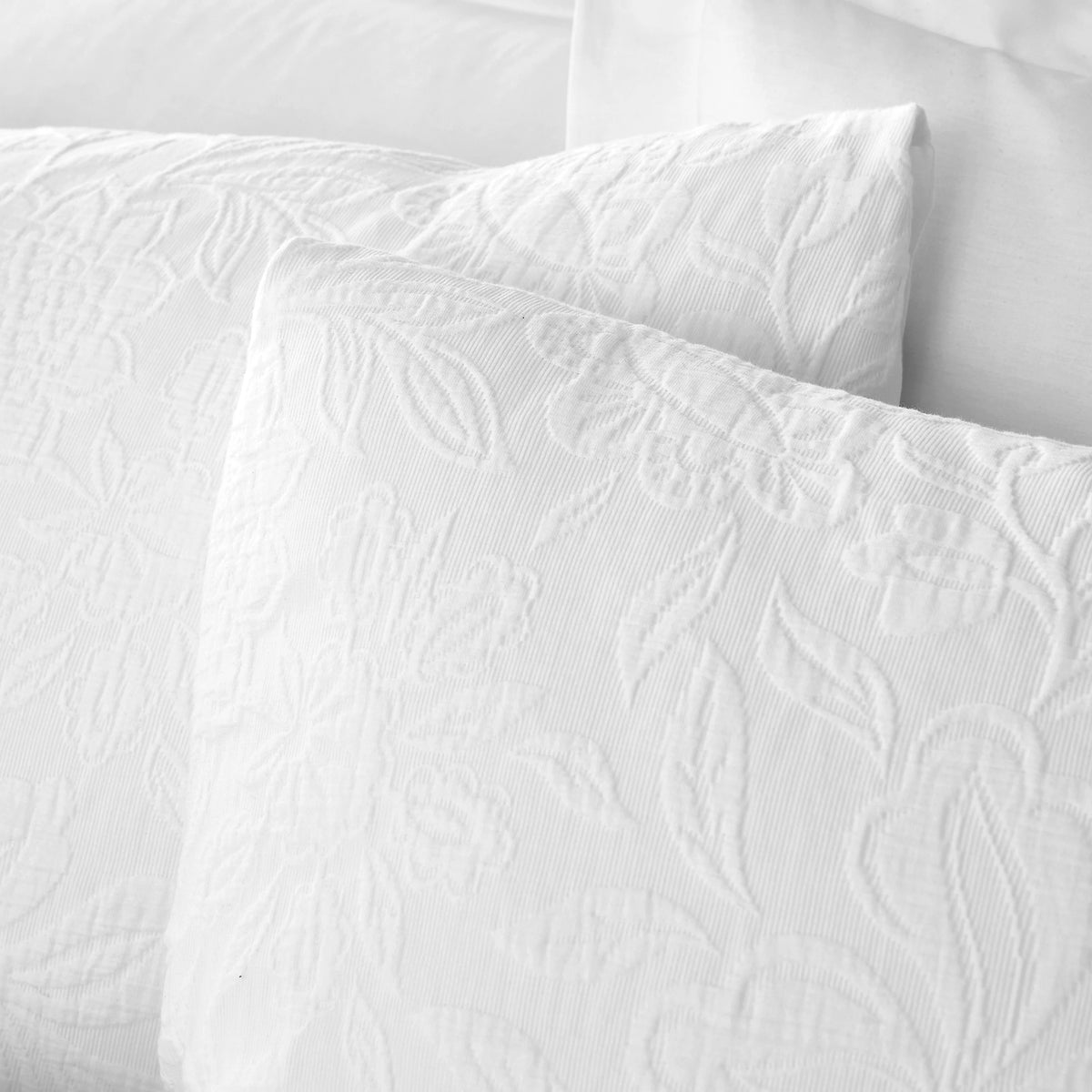 Bianca Fleur Matelasse Jacquard 200TC Cotton Duvet Set White