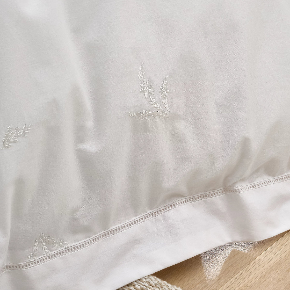 Bianca Lottie Floral Embroidery 180TC Cotton Duvet Cover Set White