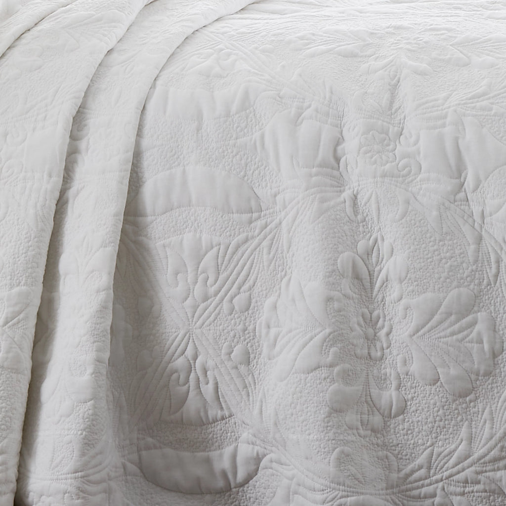 Bianca Marianne Matelasse Bedspread White 240x260cm