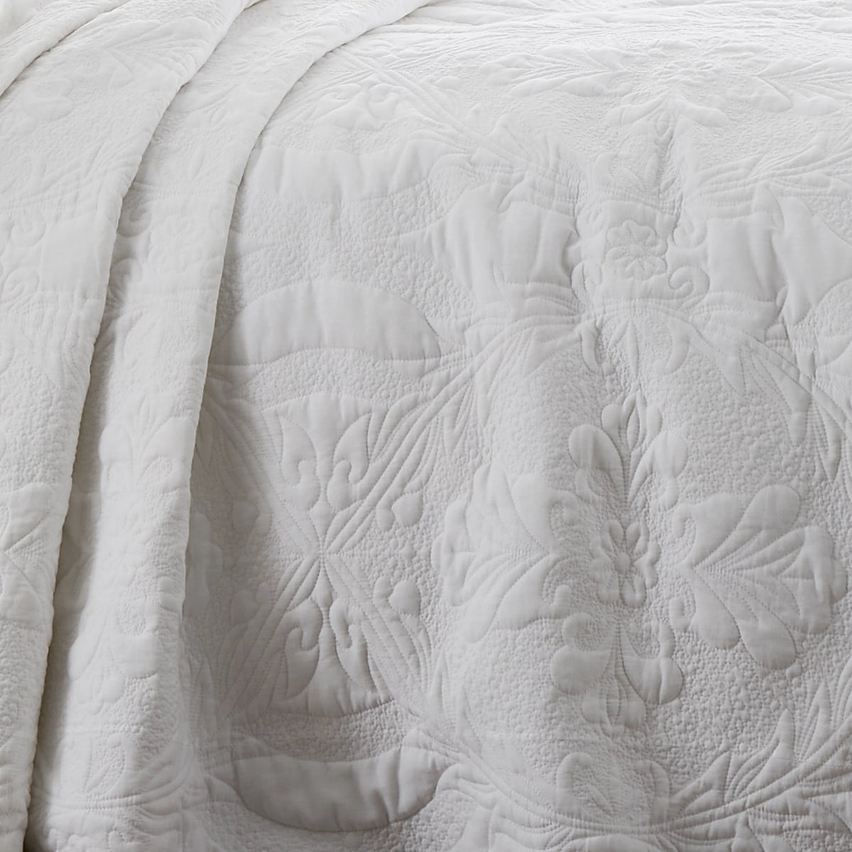 Bianca Marianne Matelasse Bedspread White 240x260cm