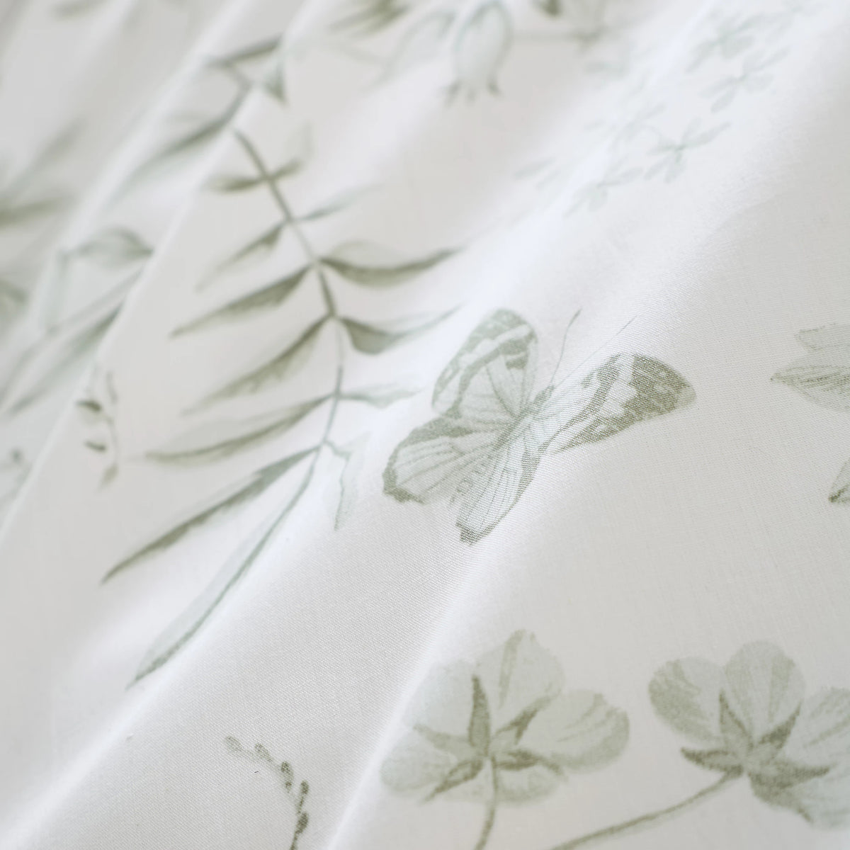 Bianca Thea Floral 200TC Cotton Reversible Duvet Cover Set Green